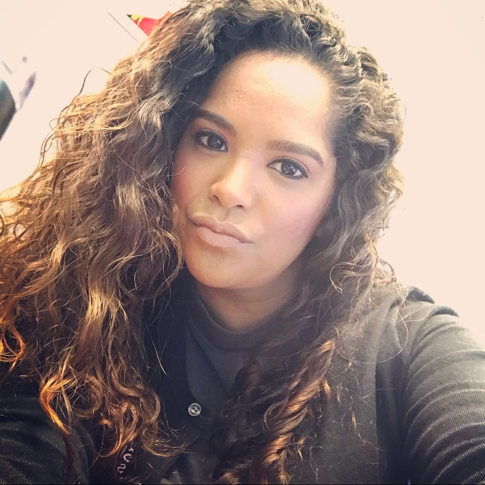 Meet your Posher, Jasmine